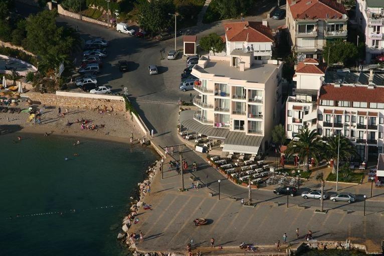 Kerman Hotel Cesme Exterior photo